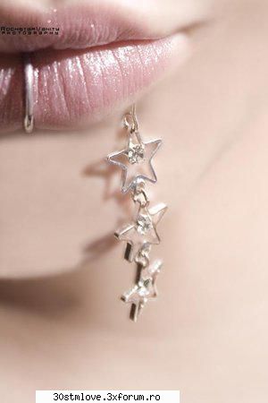 hot, iubesc tatuajele gen aripi. hot or not