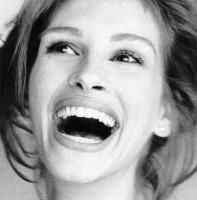 Julia Roberts - Julia Roberts s-a nascut pe 28 octombrie 1967, in - Actori si actrite