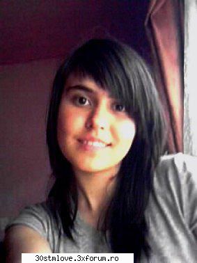 Just me ( Nicole) - Mersi >:D< 16 ani Inca o poza - Poze